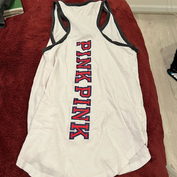 Pink/VS tank - Picture 2 of 3